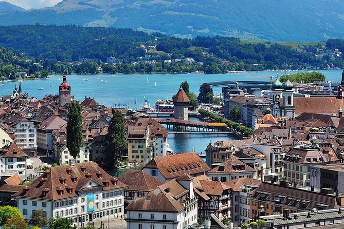Private 2-Hour Walking Tour of Lucern With Official Tour Guide - Exploring Lucernes Landmarks