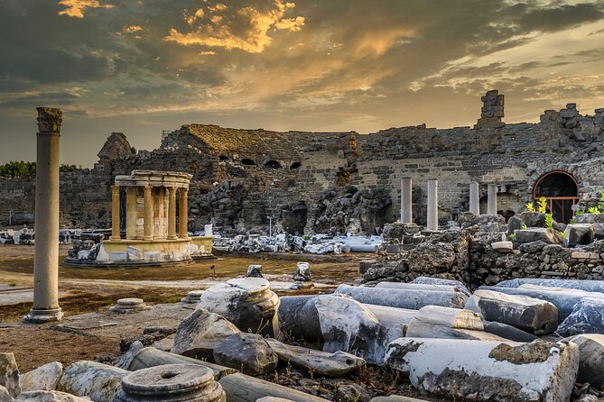 Private Antalyas Ancient Excursion in Perge - Discovering Perges Architectural Marvels