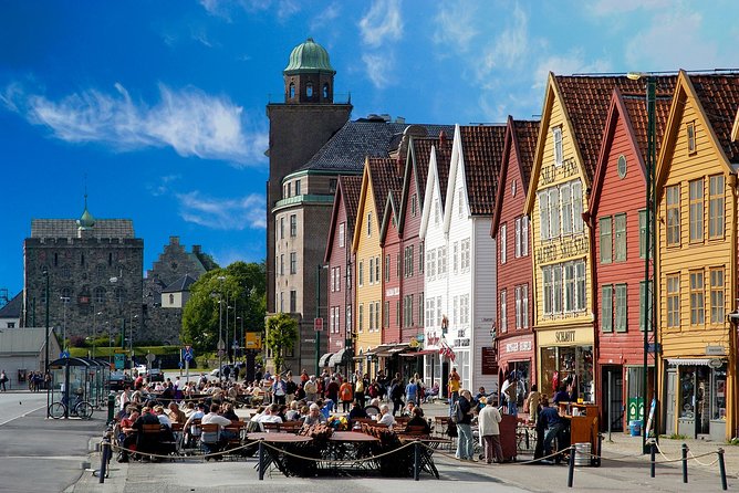 Private Bergen Citytour by VIP Car & Guide (3h) - Private Tour Experience