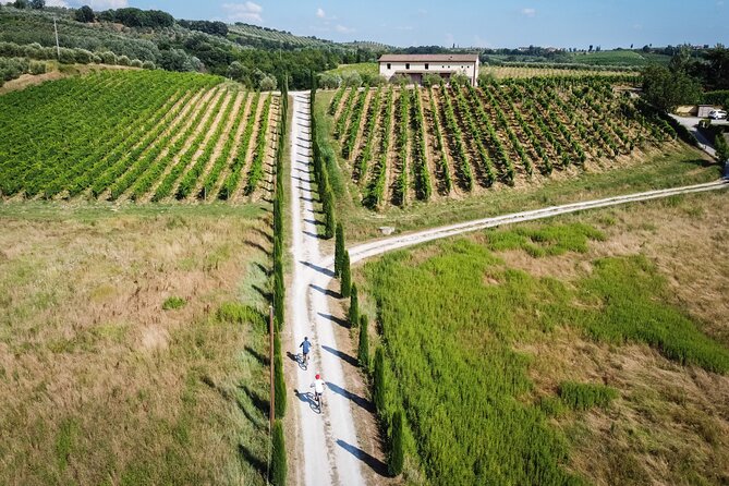 Private Bike Tour of Vinci Town and Countryside - Meeting and Starting Point