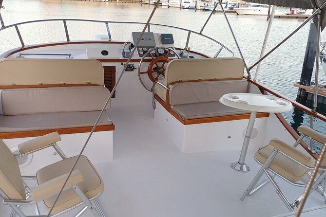 Private Boat Tour With Free Food and Drinks and Snorkeling - Meeting and Pickup