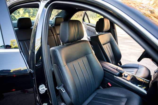 Private Calgary to Banff One-way Transfer in Luxury Car - Booking Information
