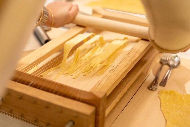 Private Cooking Class With Lunch or Dinner in Arzachena - Cesarine: Cooking Class