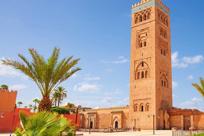Private Day Trip From Casablanca to Marrakech - Guides and Drivers