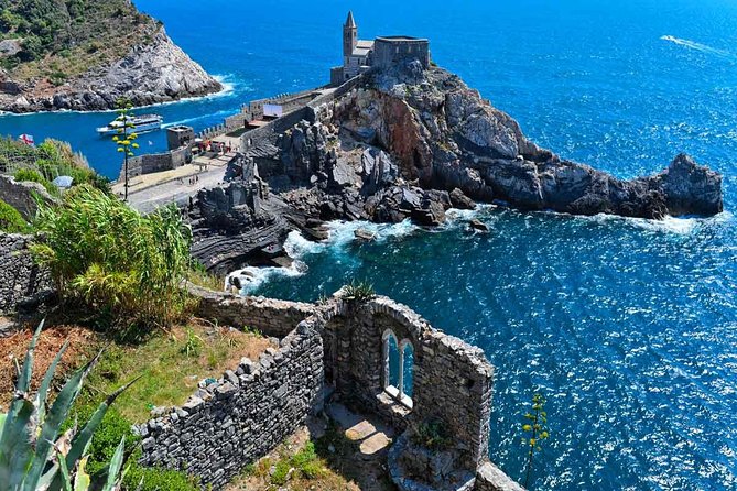 Private Excursion From La Spezia to Cinqueterre - Professional Drivers