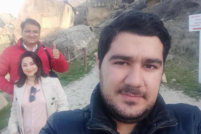 Private Full-Day Gobustan and Absheron Tour - Discovering the Bibi-Heybat Mosque