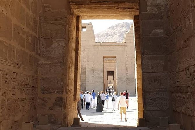 Private Full-Day Tour: Discover the East and West Banks of the Nile in Luxor - Accessibility