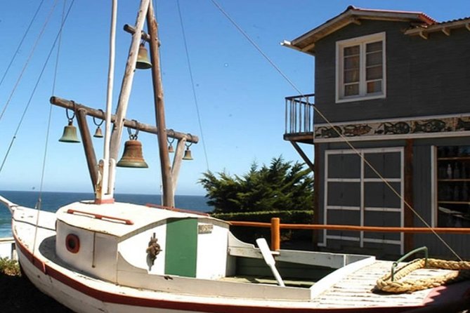 Private Full Day Trip to Isla Negra, Algarrobo & Pomaire From Santiago - Accessibility and Inclusions