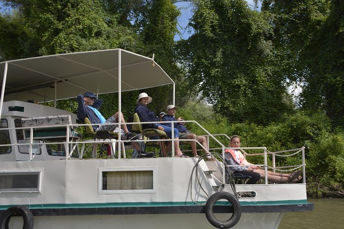 PRIVATE FULL Day(9 Hours) Classic Boat - Meeting and Pickup Details