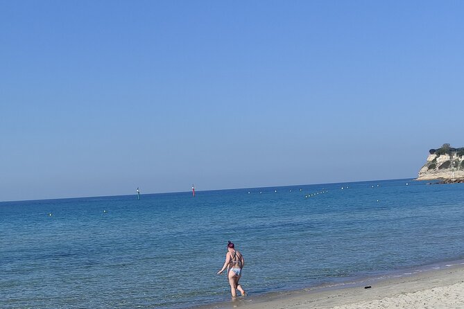 (Private Group) Swimming and Relax in Beautiful Beaches. - Meeting Point and Pickup