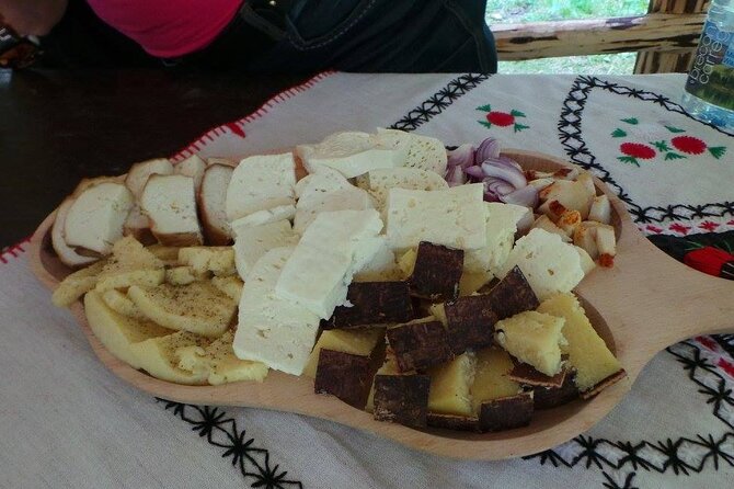 Private Guided Tour of a Carpathian Mountain Village - Highlights of the Tour