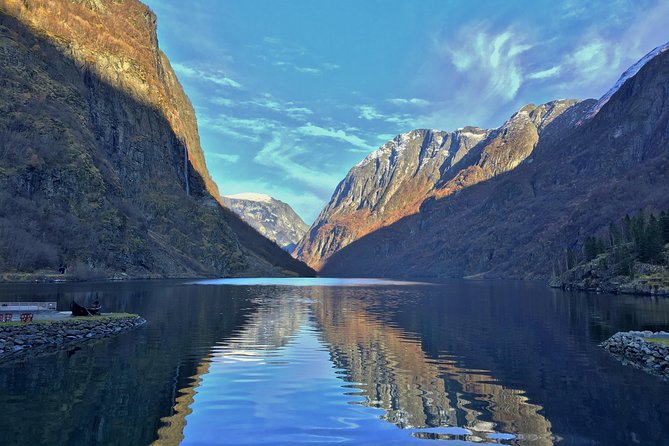 PRIVATE GUIDED TOUR: the Heart of Norway – Viking Special, 8-9 Hours – WINTER - Discovering Bryggen Wharf
