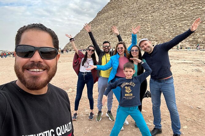 Private Guided Tour to Giza Pyramids, Sphinx, Memphis, & Saqqara - Guest Reviews