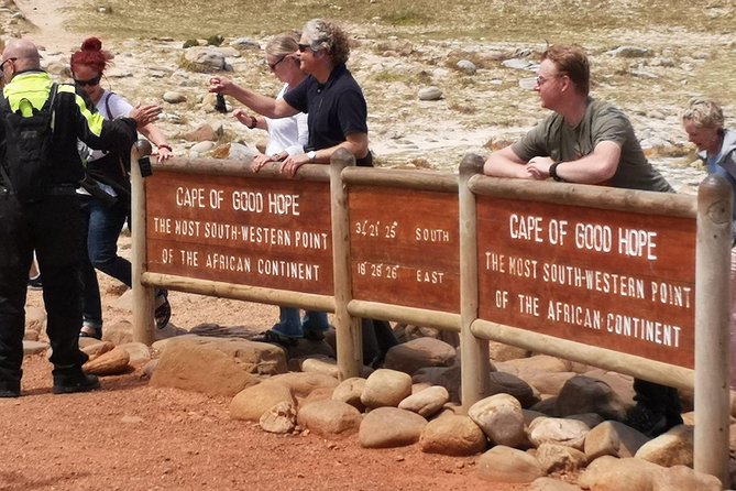 Private Historical Cape Town City and Scenic Passes Tour. - Accessibility and Cancellation