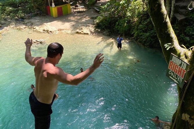 Private Horseback Riding in the Ocean & Blue Hole From Ochi Rios - Horseback Riding Through the Ocean