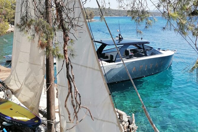 Private Luxury Boat From Hvar, Brač and Vis Destination - Onboard Experiences and Amenities