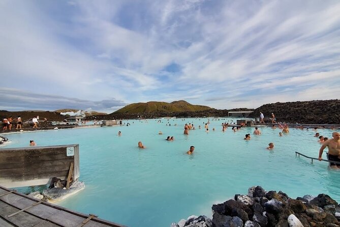 Private Luxury Transfer From Reykjavik to Blue Lagoon - Tour Participation