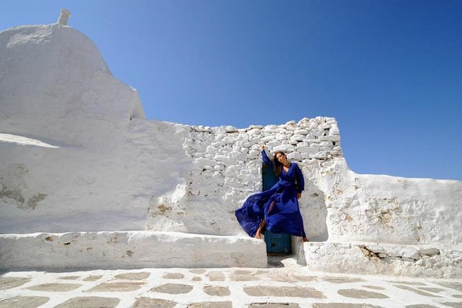 Private Photo Session With a Local Photographer in Paros - Accessibility and Participation