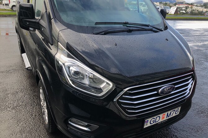 Private Reykjavík Round Trip Airport Transfer - Pickup and Drop-off