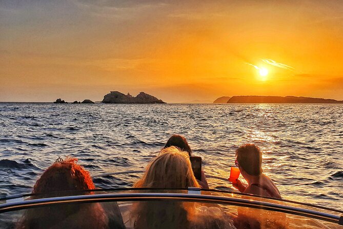 Private Romantic Sunset Tour - Intimate Ambiance