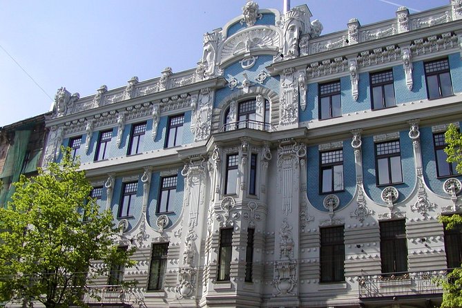 Private Shore Excursion: Highlights of Riga and Art Nouveau Museum - Accessibility and Participation
