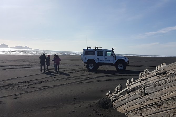 Private Superjeep Full-Day South Coast and Eyjafjallajokull Volcano Sights - Meeting and Pickup Options