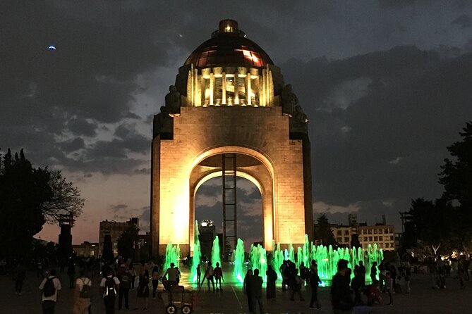 PRIVATE Tour Downtown & Anthropology Museum & Chapultepec Castle - Positive Experiences