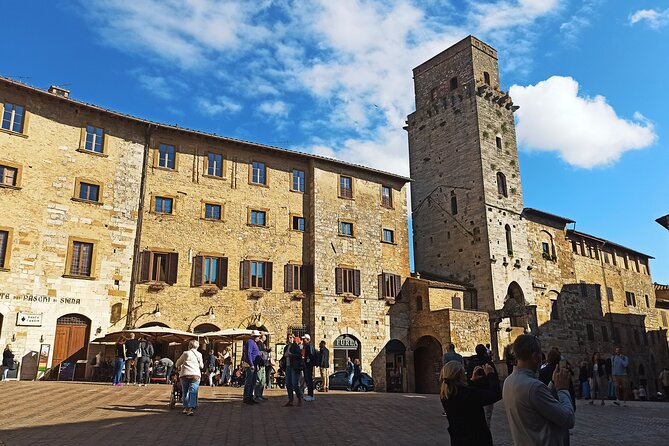PRIVATE Tour: Full-Day Volterra & San Gimignano With Wine Tasting Experience - Tour Experience