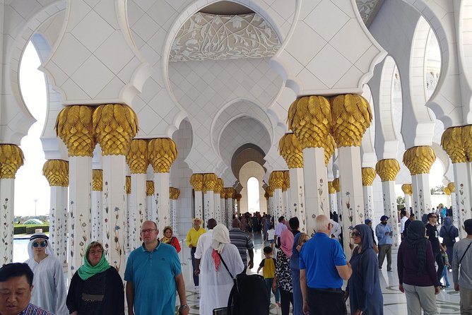 Private Tour : Louvre Museum Abu Dhabi & Sheikh Zayed Grand Mosque Visit - Dress Code for Mosque