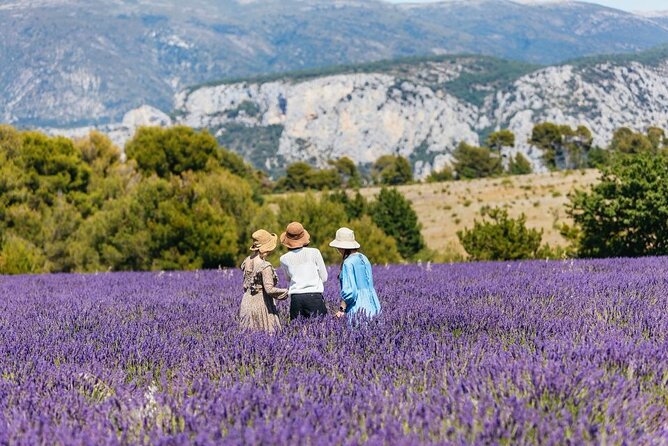 Private Tour of Gorges of Verdon and Fields of Lavender in Nice - Knowledgeable and Attentive Guides