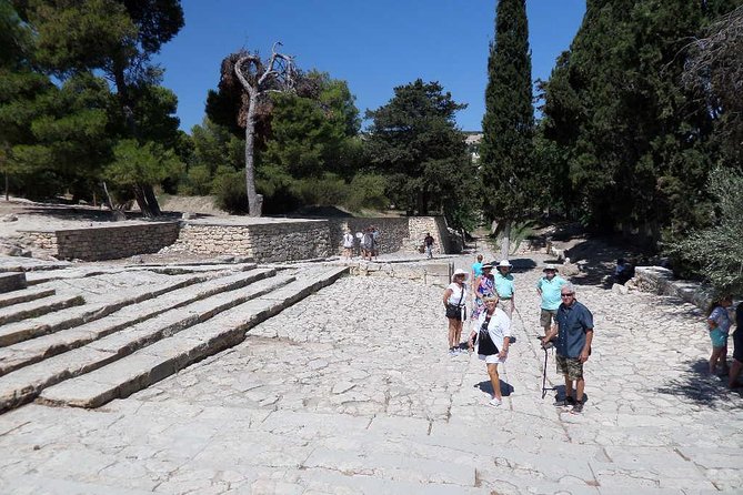 Private Tour to Knossos and Archaeological Museum or Shopping From Heraklion - Important Information