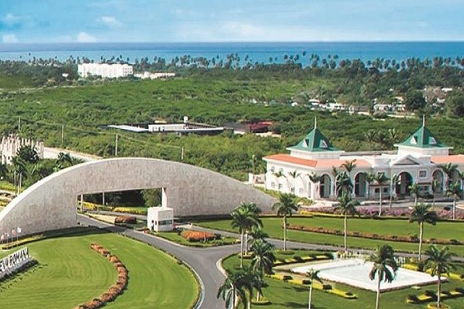 Private Transfer From Bahia Principe La Romana to La Romana Cruise Port - Meeting and Pickup