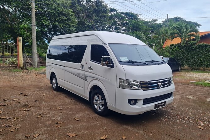 Private Transfer From Liberia Airport To Dreams Las Mareas - Accessibility and Accommodation Details