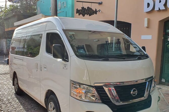 Private Transfer From Playa Del Carmen to Cancun International Airport - Booking Information
