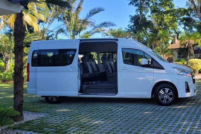 Private Transfer to and From Samaná Las Terrena Punta Cana - Inclusions Provided
