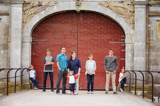 Private Vacation Photography Session With Local Photographer in Copenhagen - Accessibility and Group Size