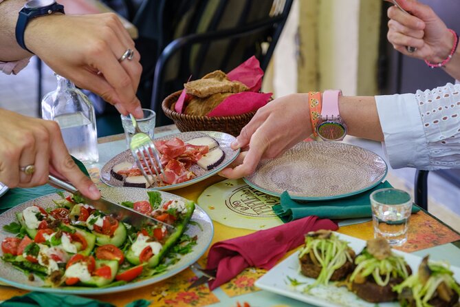Private Walking Tour Gastronomic Food Tour in Thessaloniki - Traveler Reviews and Recommendations