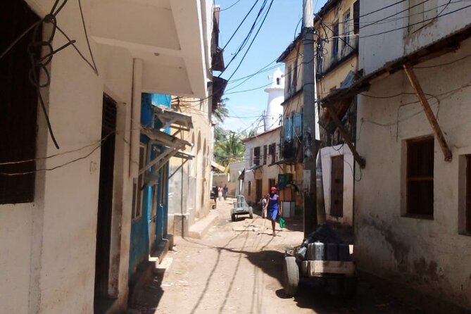 Private Walking Tour in Old Town - Cultural Immersion Experience
