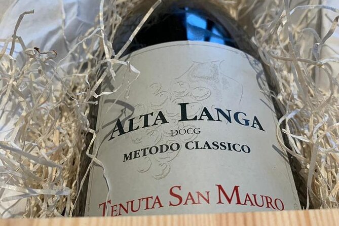 Private Wine Tour With the Whites of Langa Tasting - Accessibility Information