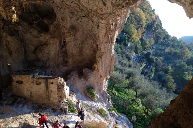 Ravello Walking Tour - Uncovering Ravellos Storied Churches and Monasteries