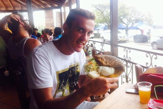 Real Estate Tour and Local Gastronomy - Museum of Antioquia: Cultural Exploration