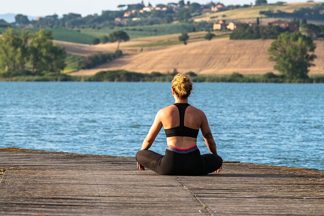 Relax and Nature: Yoga Lesson on the Shore of the Lake With Picnic - Picnic Setup on Lakeshore