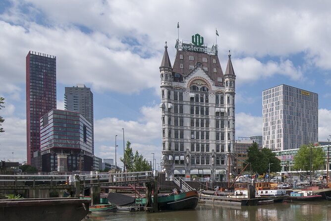 Rotterdam Self-Guided Walking Tour & Scavenger Hunt - Accessibility and Participant Information