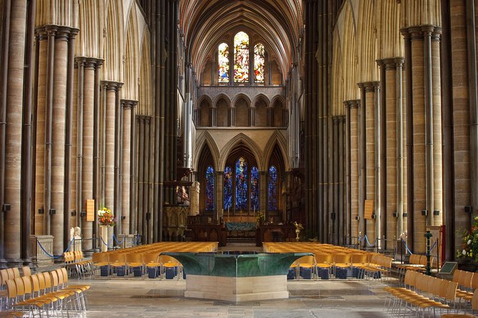 Salisbury, Stonehenge, Bath and Windsor With Christmas Lunch - Logistics