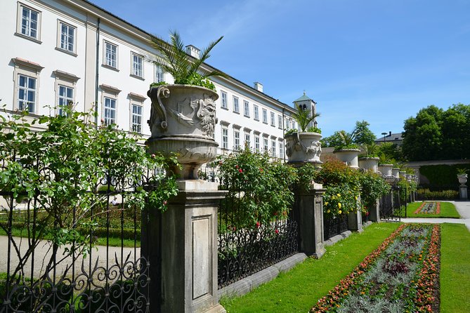 Salzburg Highlights Sound of Music Spots, Transfer Guide - Flexible Pricing Structure