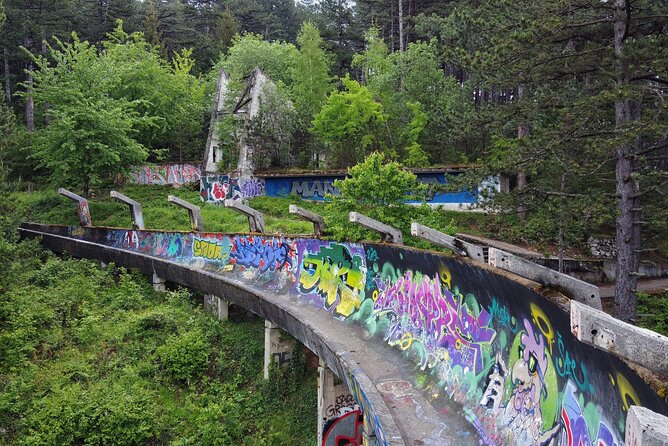 Sarajevo: A City Under Siege - War Tour With Tunnel Museum - Witnessing Wars Aftermath in Sarajevo