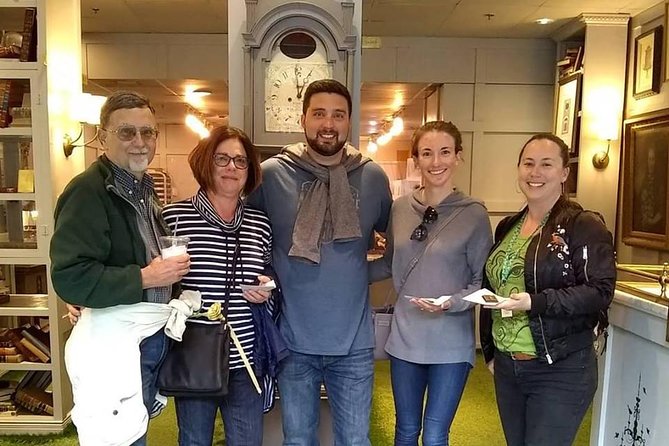 Savannah History Plus Coffee and Chocolate Walking Tour - Accessibility Features
