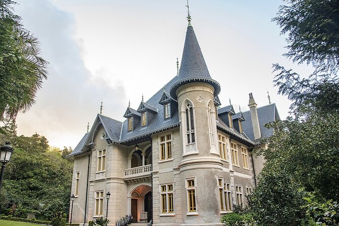 Sintra and Cascais Private Tour With Transportation - Accessibility and Participation