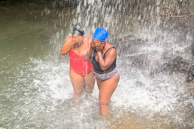 Siteseeing With Cass-Land Adventures in St. Vincent - Booking and Reservation Flexibility