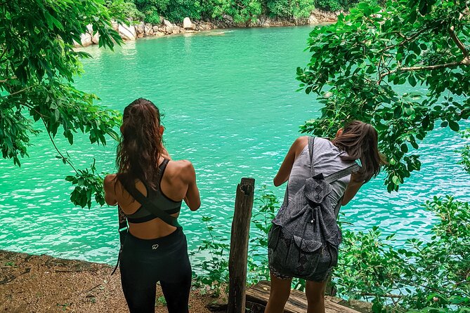 Six Hidden Beaches Hike - Guides and Knowledge
